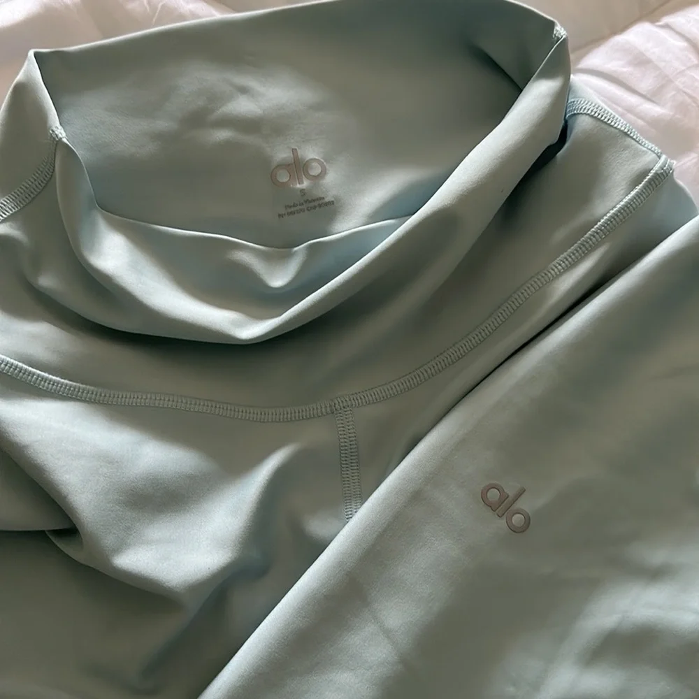 ALO Yoga sleek high